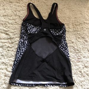 Lululemon tank top
